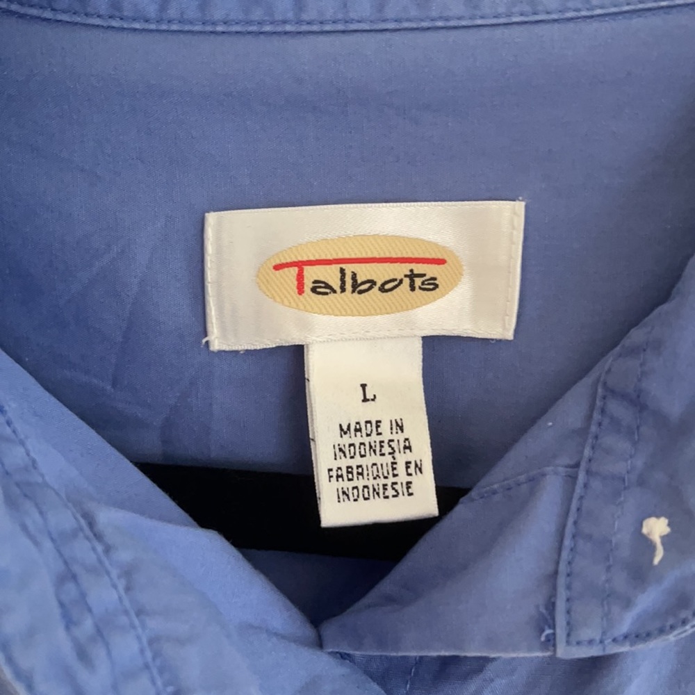 Talbots Blue Button Down Collared Shirt! - Picture 4 of 7